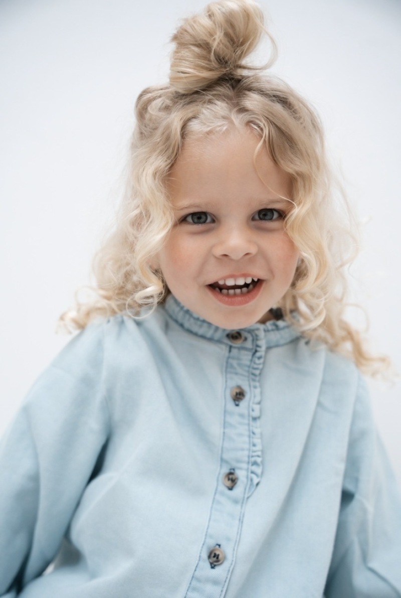 ZAZA Casting model ID: 24085