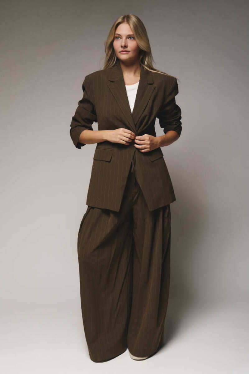 ZAZA Casting model ID: 20570
