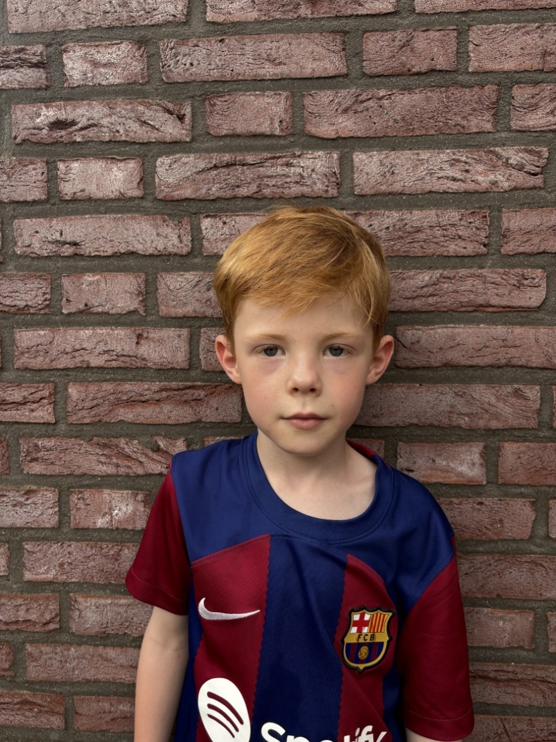 ZAZA Casting Family ID: 1231
