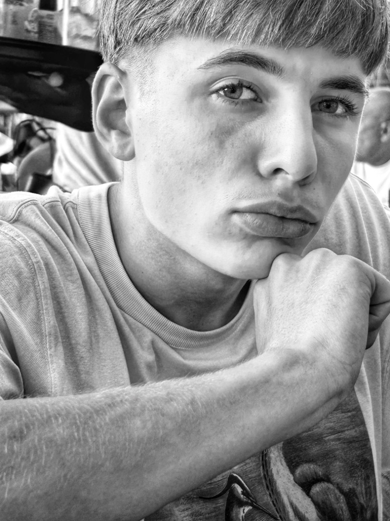ZAZA Casting model ID: 18074