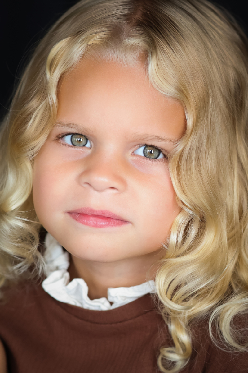 ZAZA Casting model ID: 24085