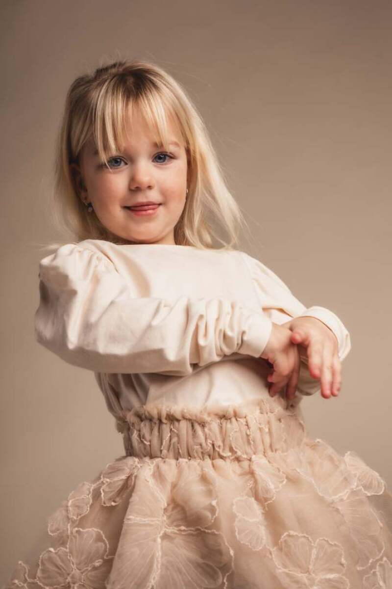 ZAZA Casting model ID: 27186