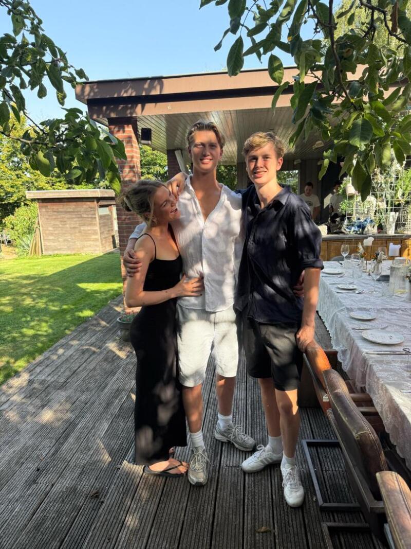 ZAZA Casting familie ID: 2038