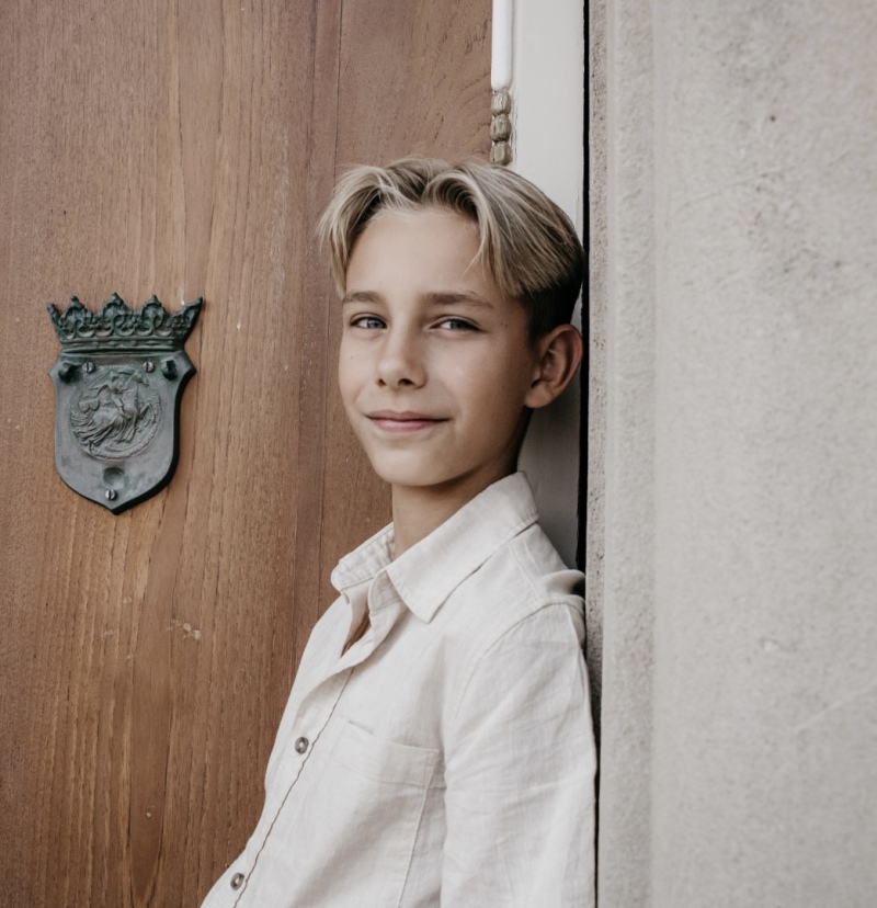 ZAZA Casting model ID: 22479