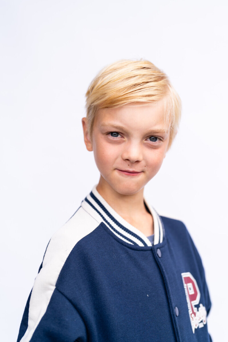 ZAZA Casting model ID: 27331