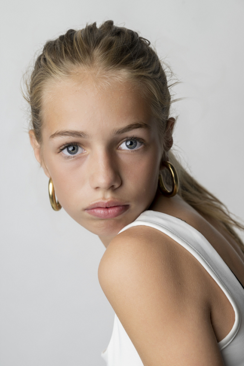 ZAZA Casting model ID: 25297