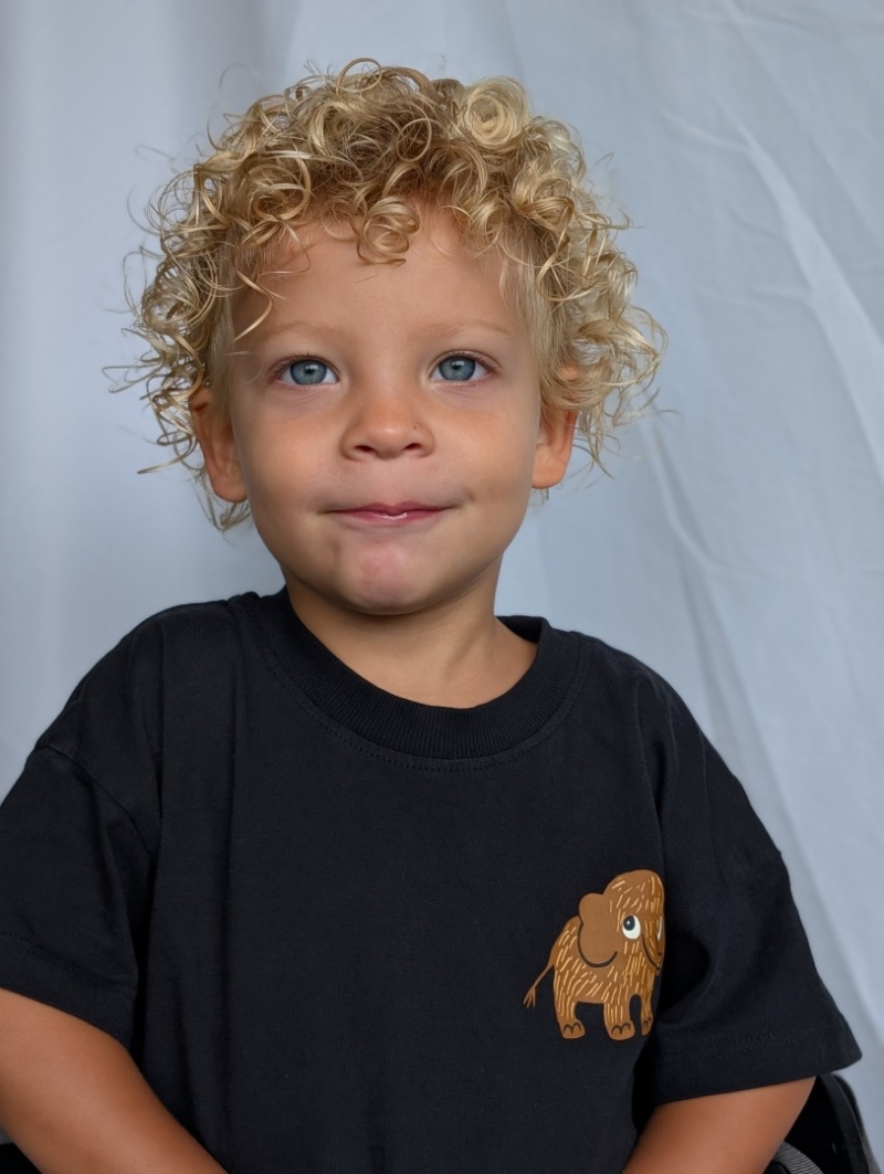 ZAZA Casting model ID: 24633