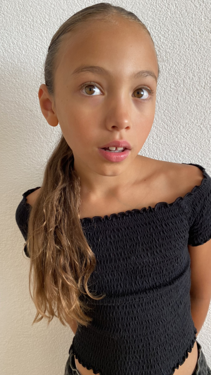 ZAZA Casting model ID: 24511