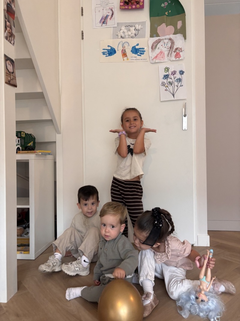ZAZA Casting familie ID: 1553
