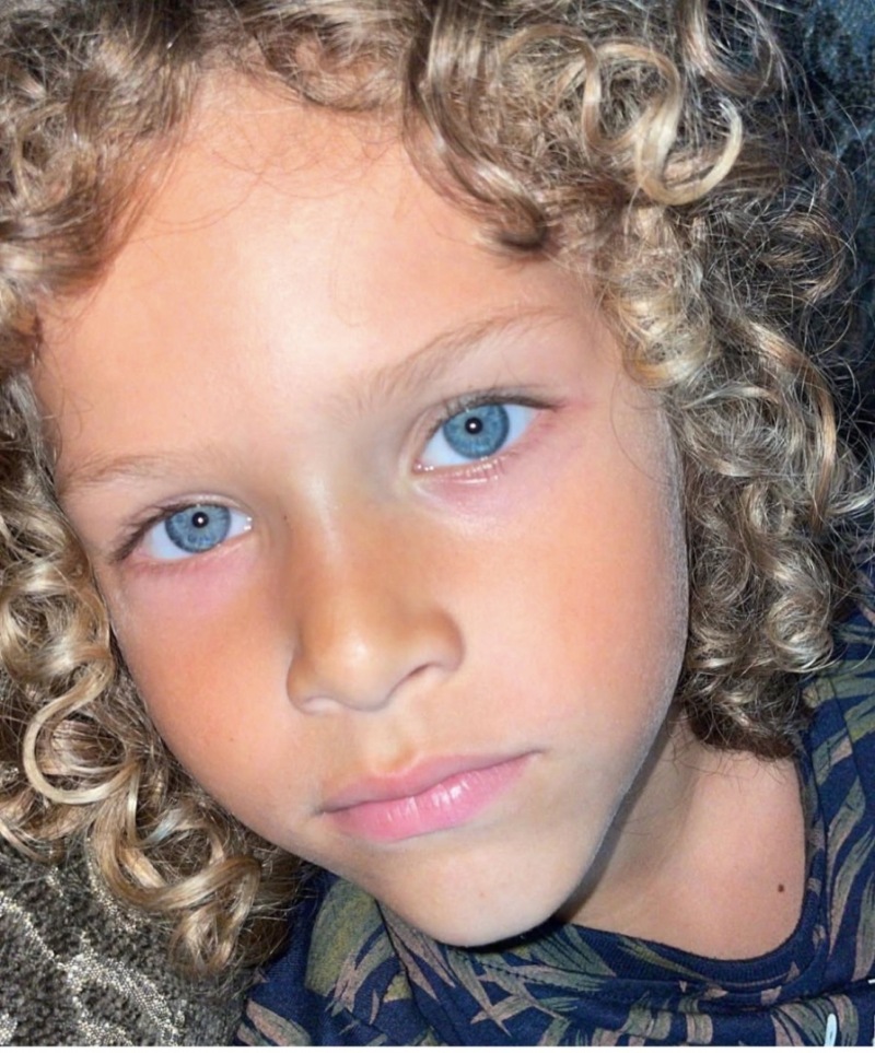 ZAZA Casting model ID: 16081