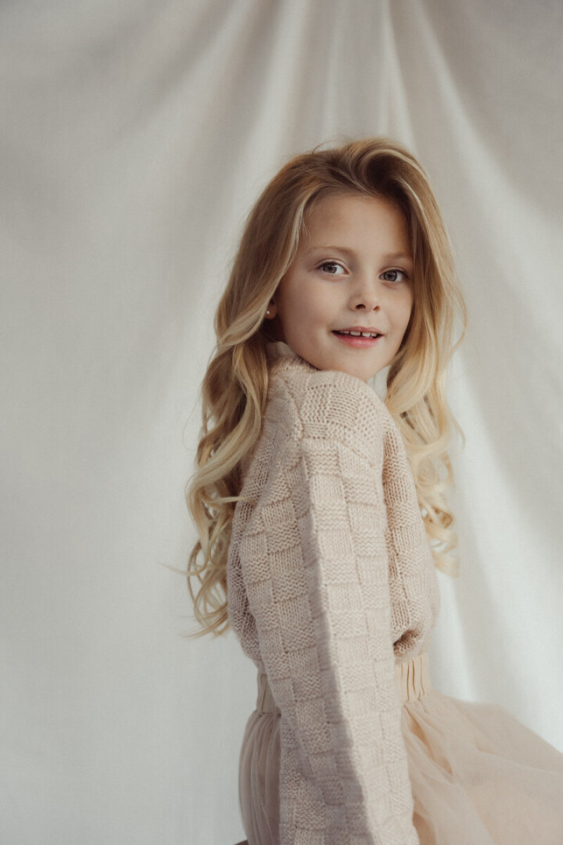 ZAZA Casting model ID: 15068