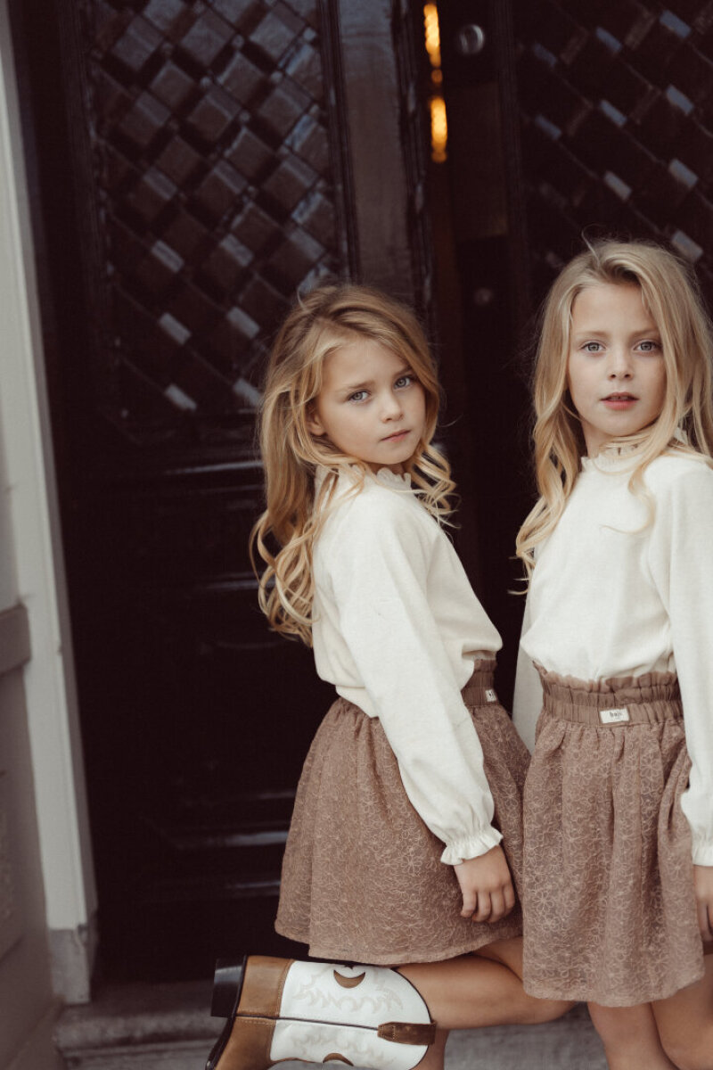 ZAZA Casting model ID: 15068