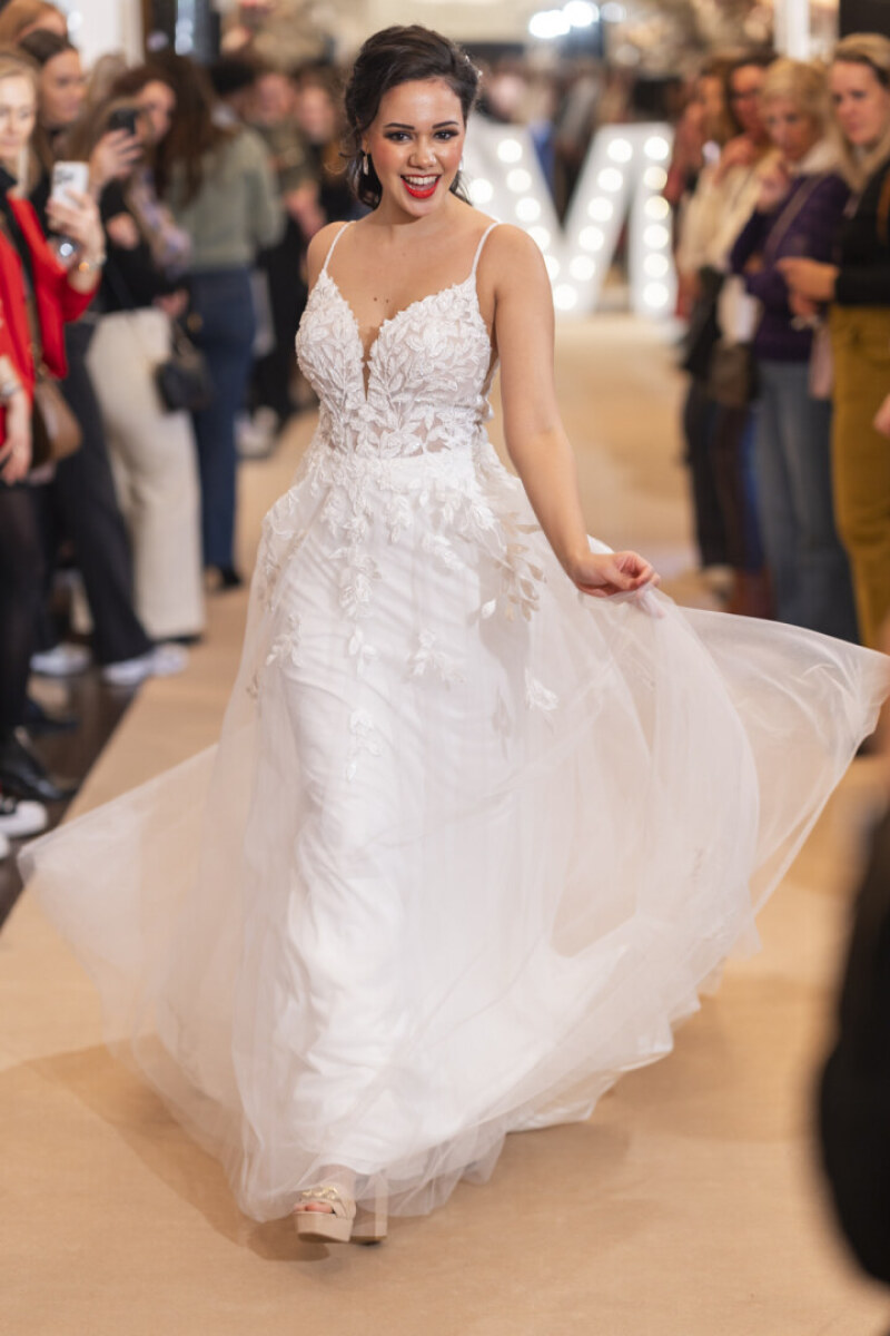 ZAZA Casting model ID: 28216
