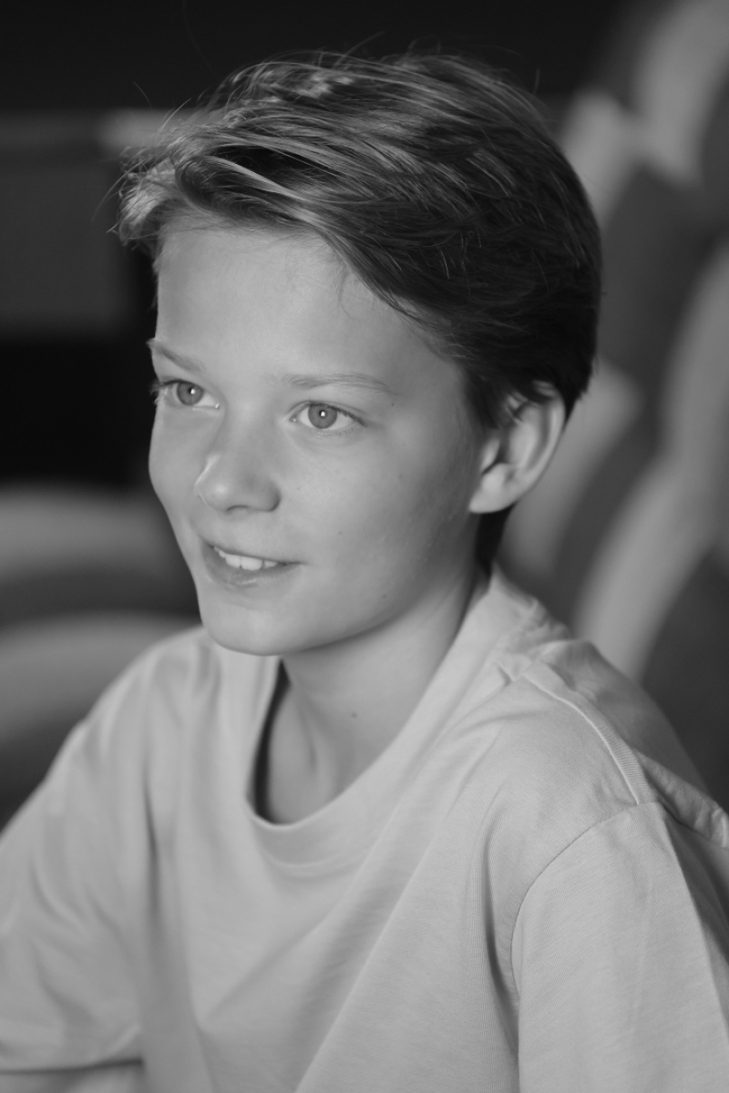 ZAZA Casting model ID: 28468