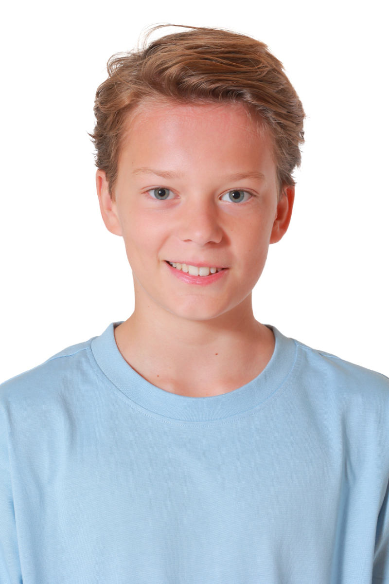 ZAZA Casting model ID: 28468