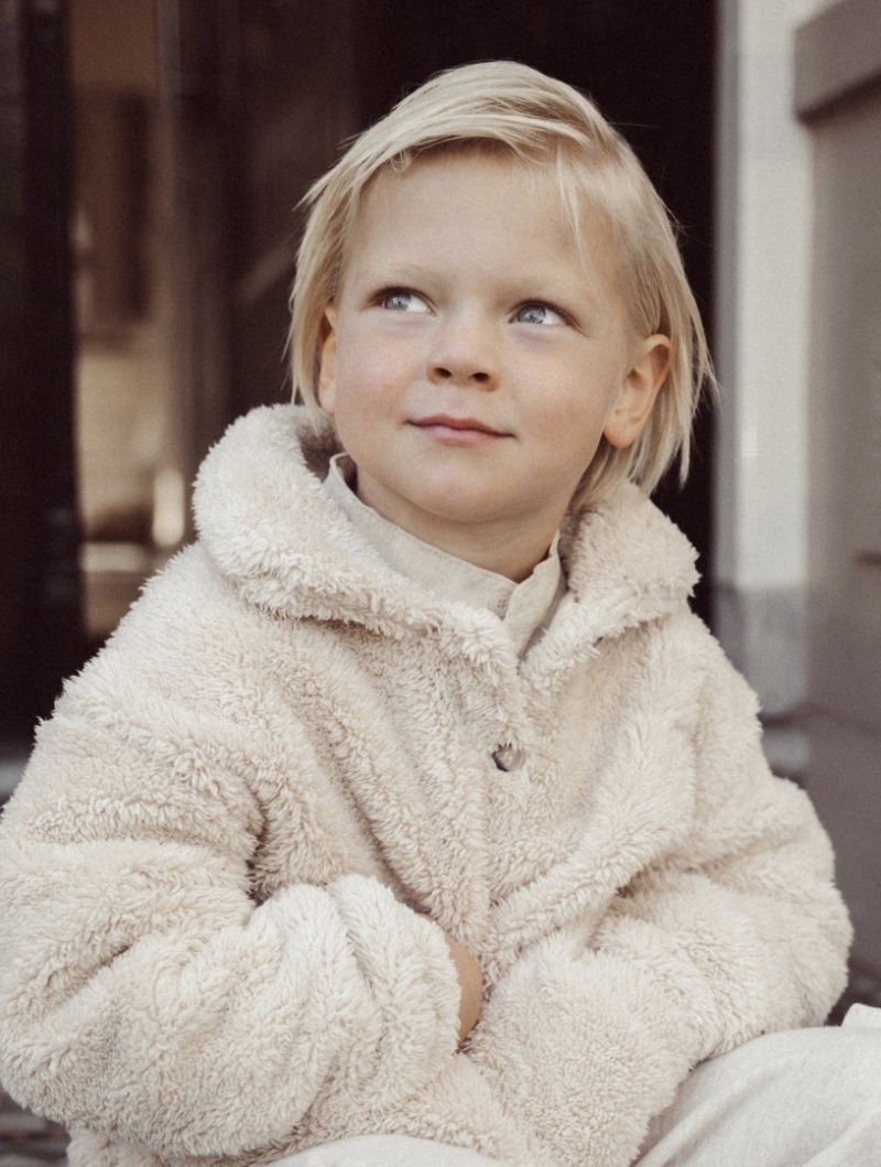 ZAZA Casting model ID: 28524