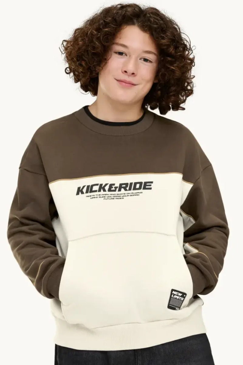 ZAZA Casting model ID: 15909