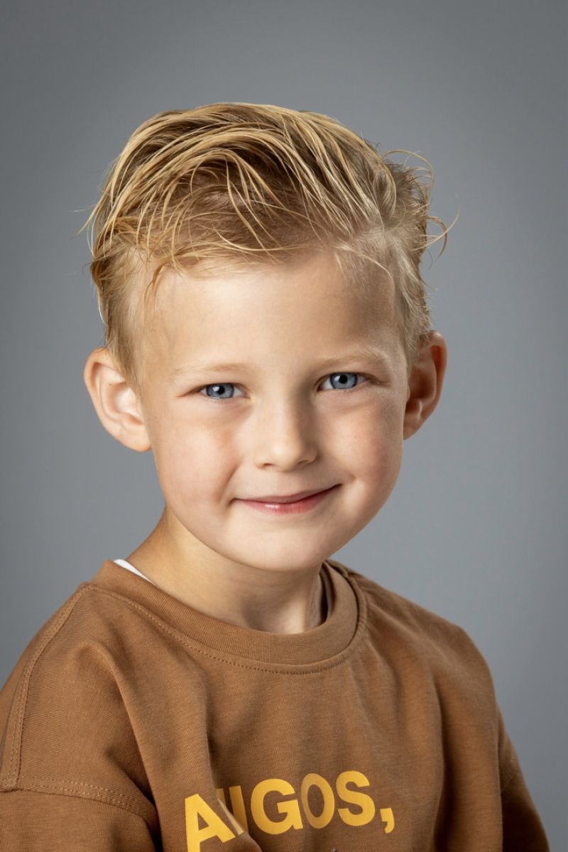 ZAZA Casting model ID: 27303
