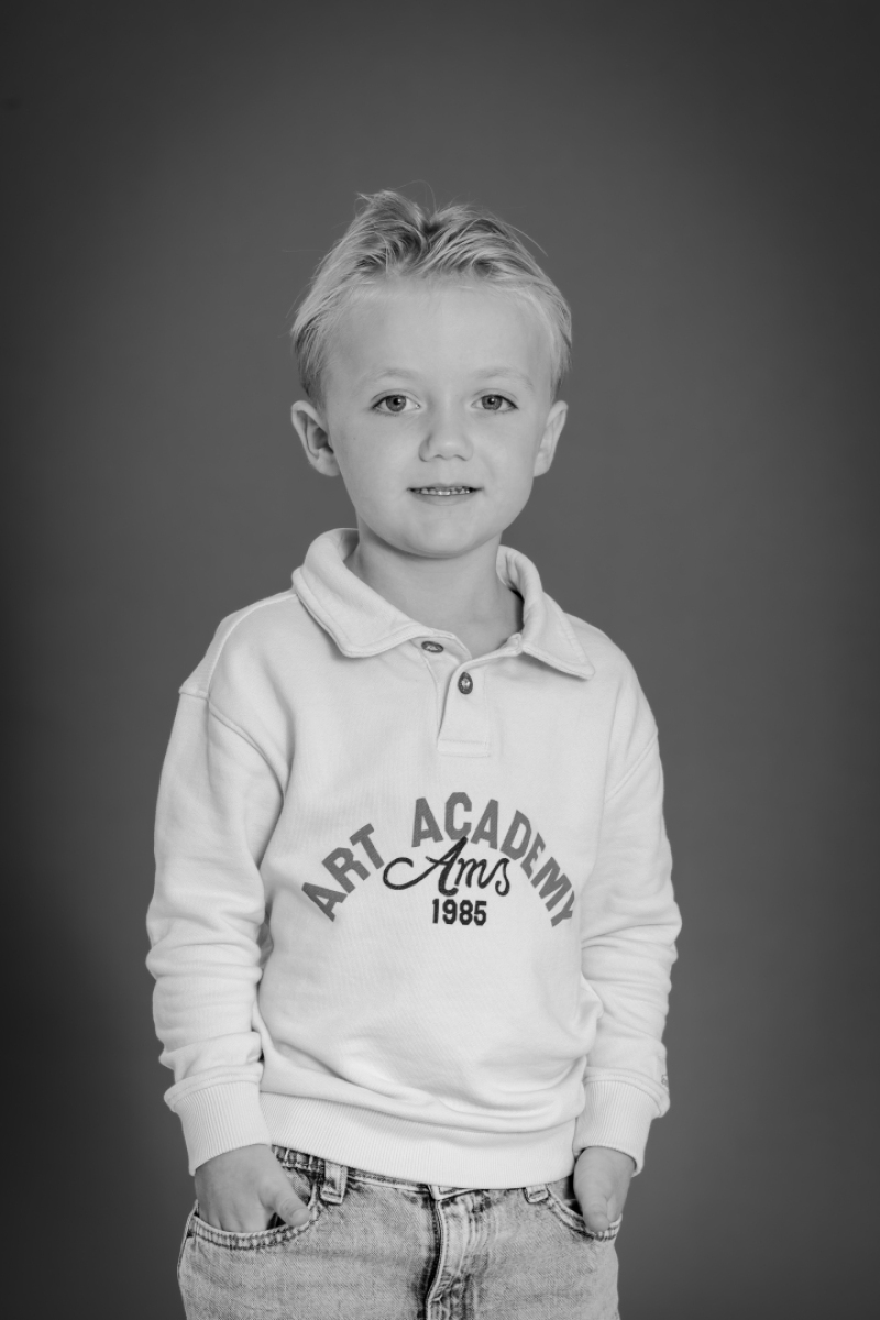 ZAZA Casting model ID: 27866